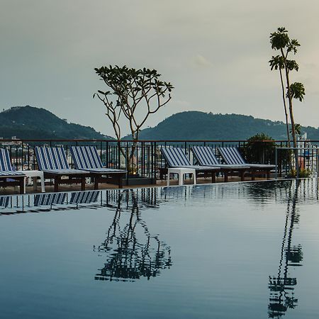 Rak Elegant Hotel Patong Buitenkant foto