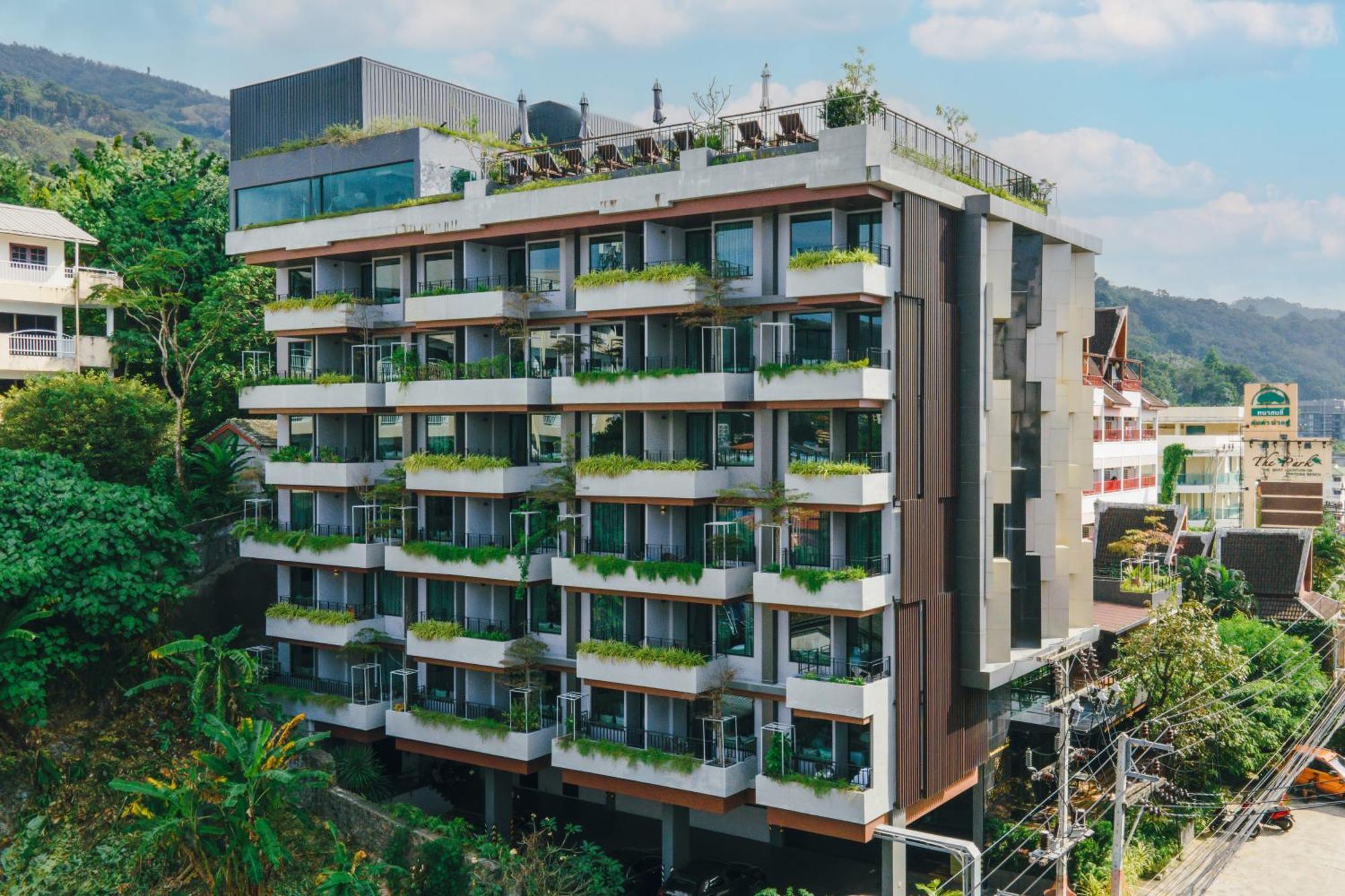 Rak Elegant Hotel Patong Buitenkant foto